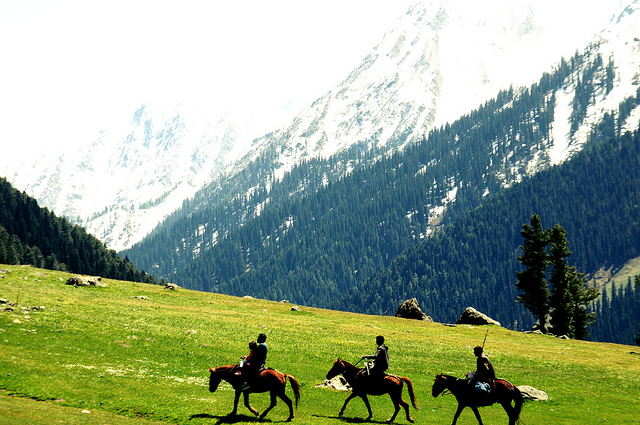 BEST PLACES IN THE JAMMU & KASHMIR